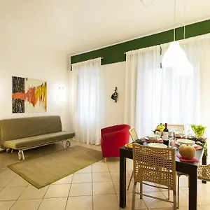 https://al-vicolo-palermo.sicilyhotelsitaly.net